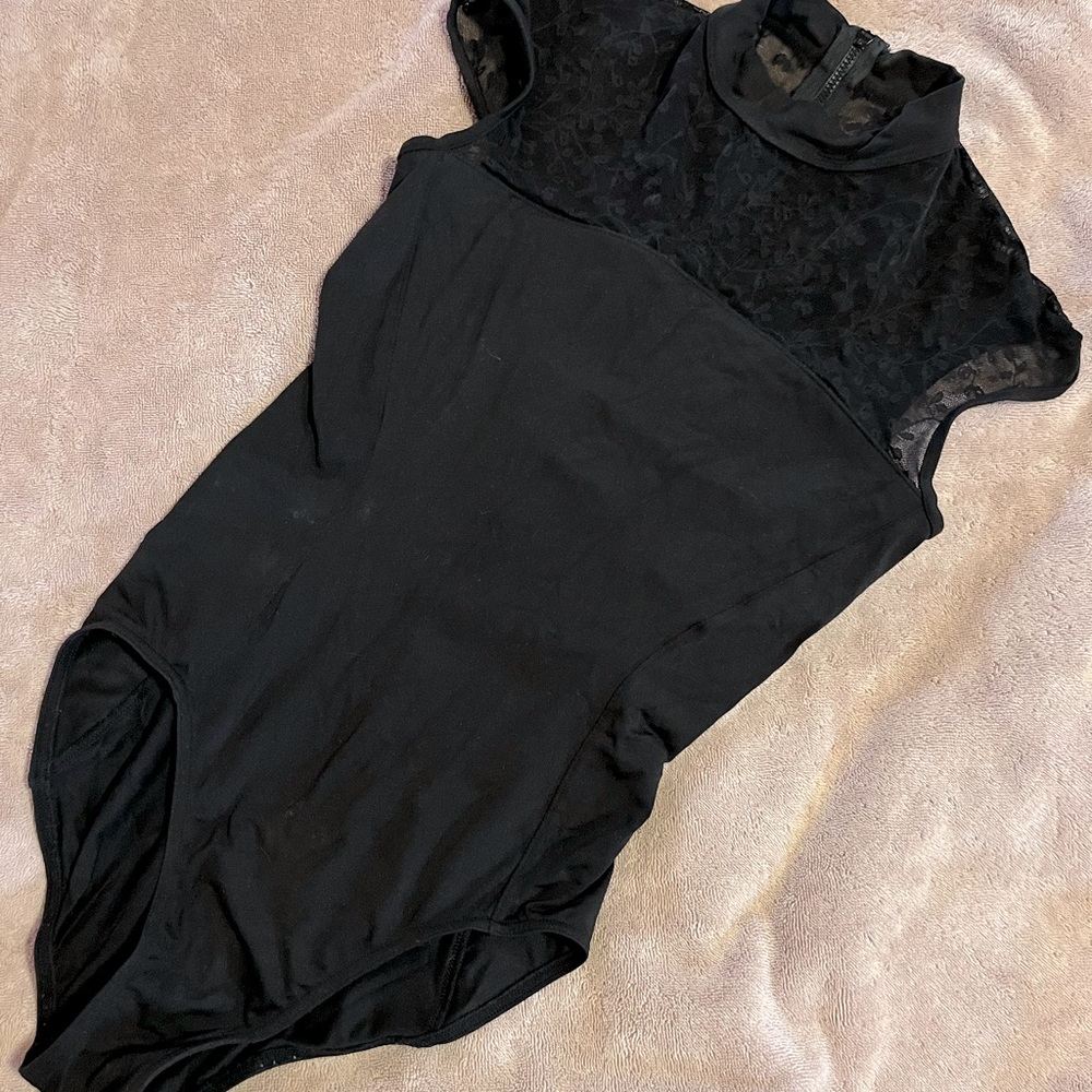 Mirella Leotard